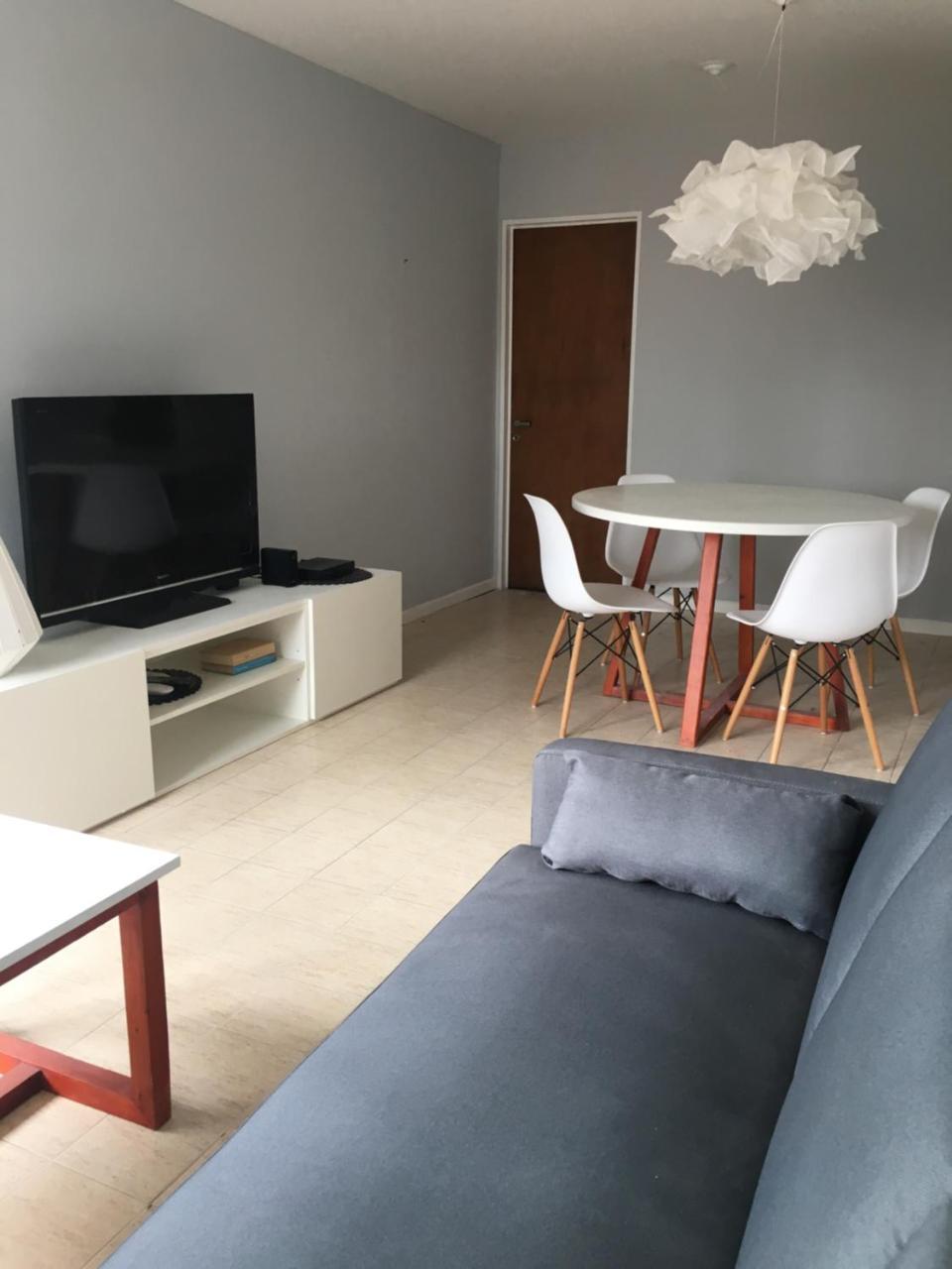 Апартаменты 2 Dorm Sobre Av Hipolito Yrigoyen Кордова Экстерьер фото